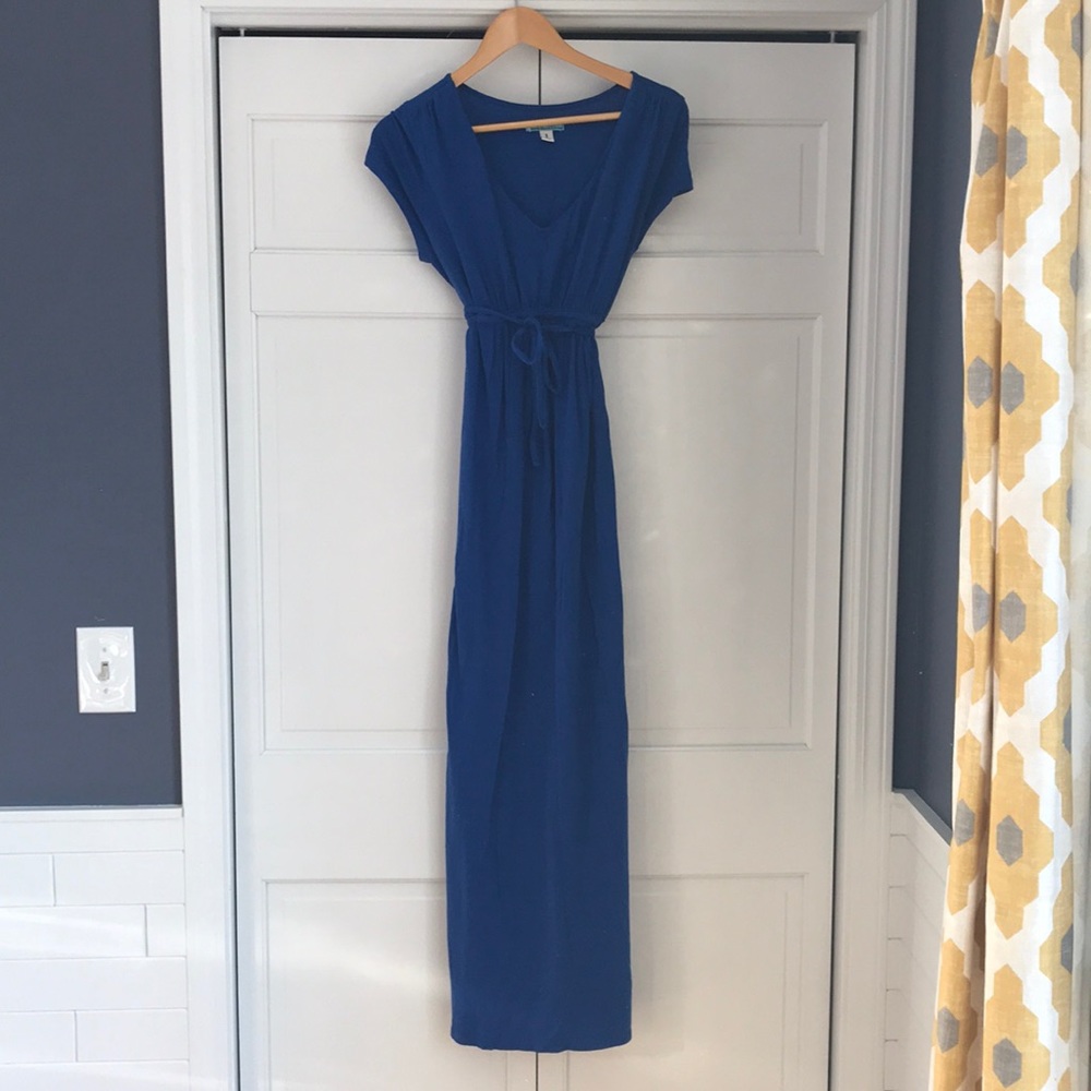 Old Navy Maternity Maxi Dress